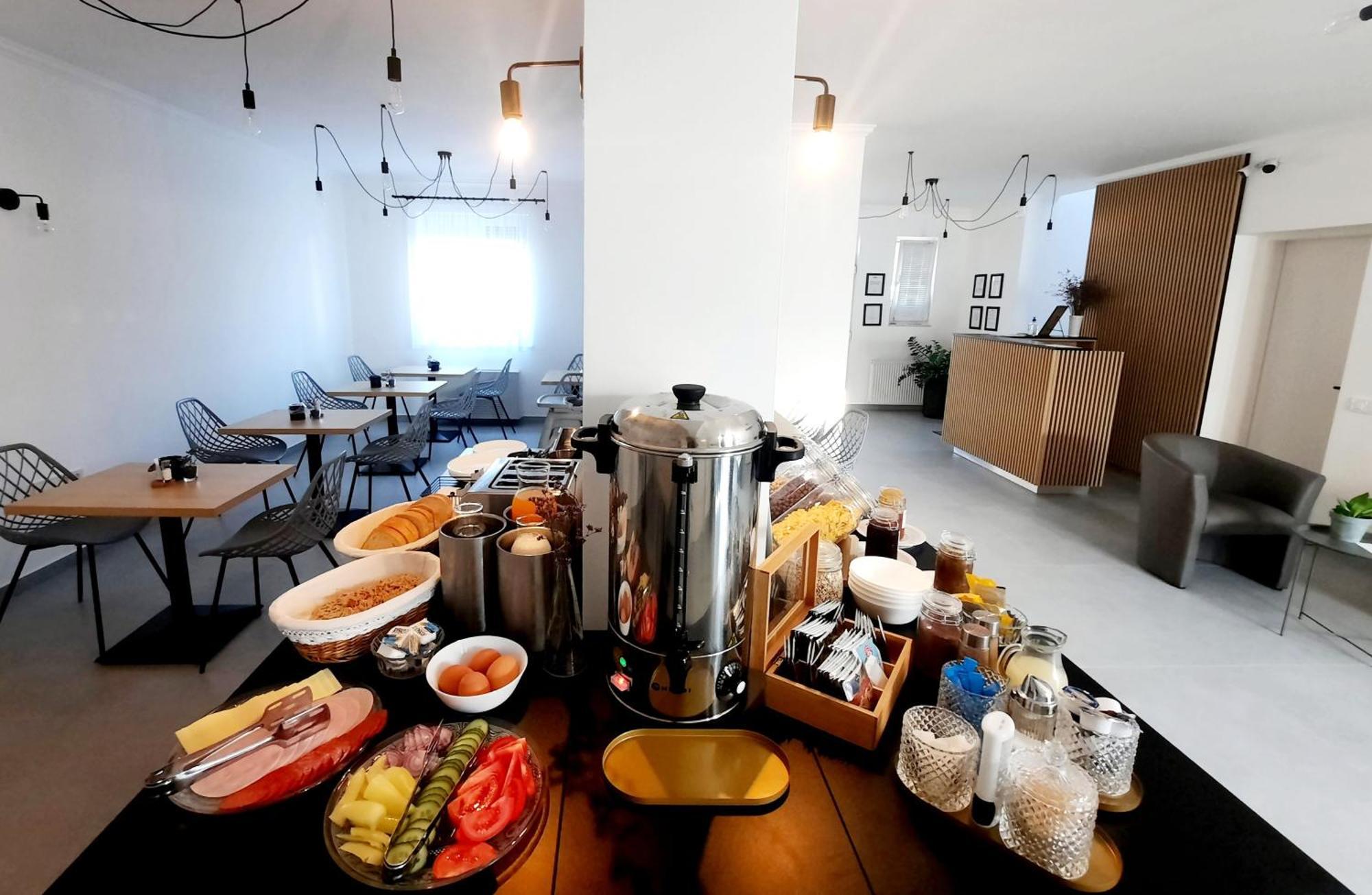Hotel Sovirag Termal Panzio Hajdúnánás Exteriér fotografie