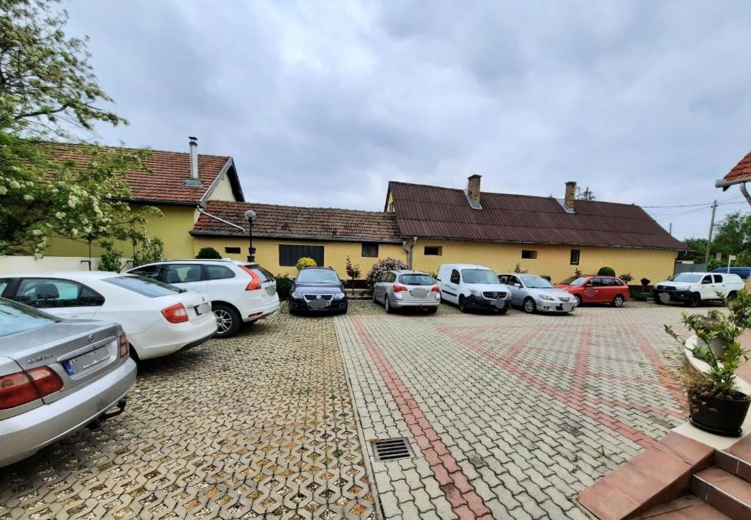 Hotel Sovirag Termal Panzio Hajdúnánás Exteriér fotografie